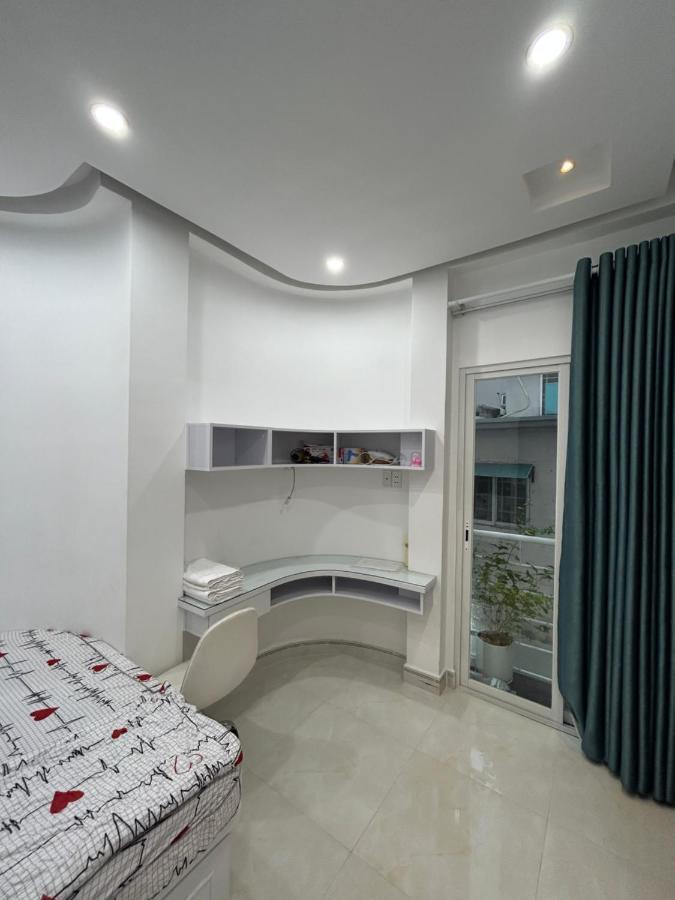 Vika Homestay Thành Pho Ho Chí Minh Esterno foto