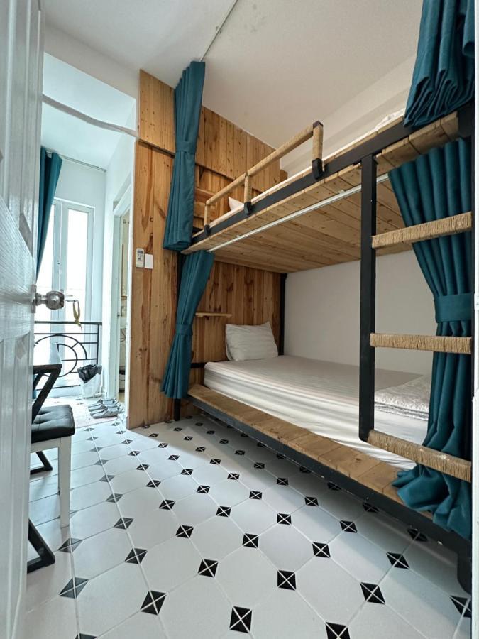 Vika Homestay Thành Pho Ho Chí Minh Esterno foto