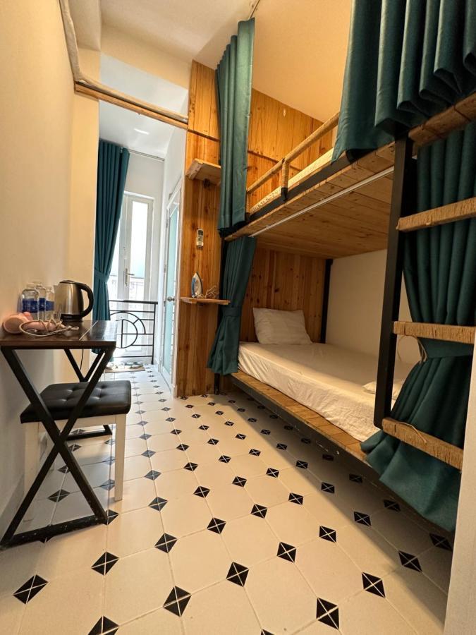 Vika Homestay Thành Pho Ho Chí Minh Esterno foto