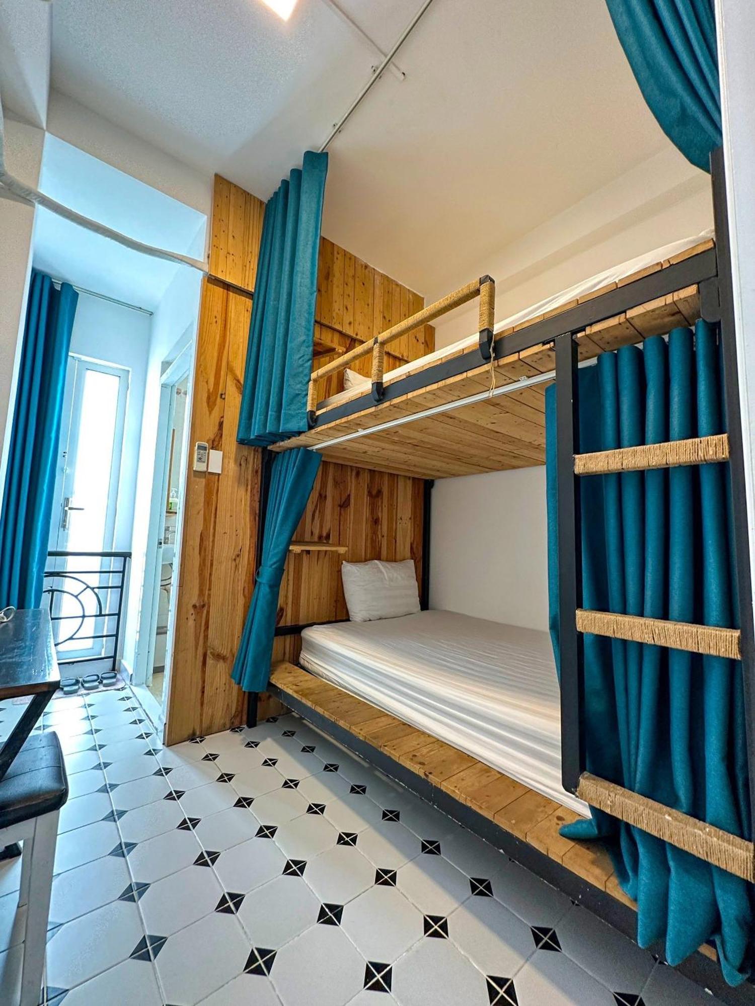 Vika Homestay Thành Pho Ho Chí Minh Esterno foto