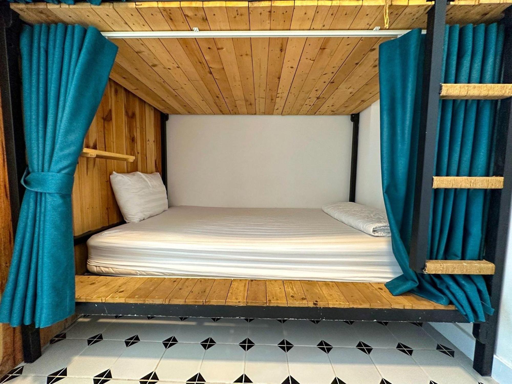 Vika Homestay Thành Pho Ho Chí Minh Esterno foto